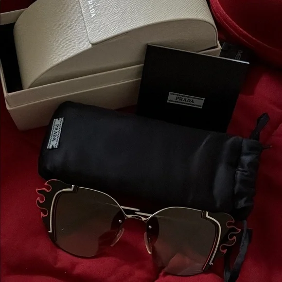 Prada Black Sunglasses Sleek Modern Design PRADA EYEWEAR PR 17WS BLACK SUNGLASSES NIB | eBay main image 3